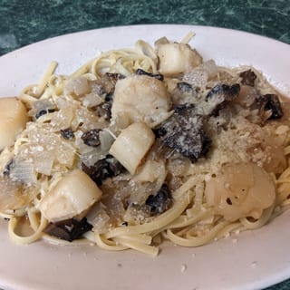 Linguine with Sea Scallops